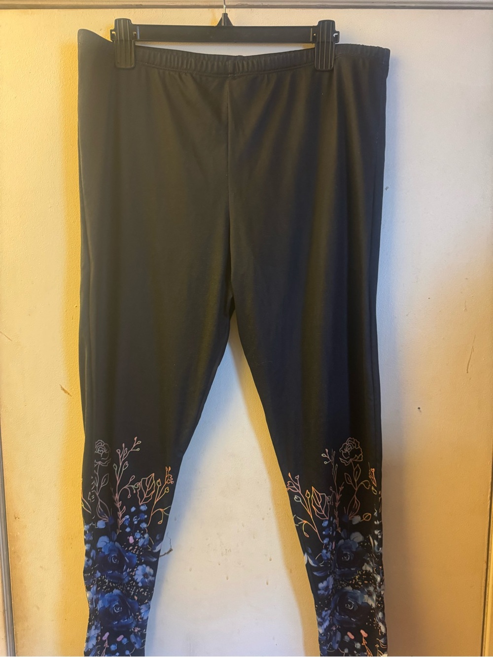 Girls' Black Floral Hem Leggings - Unbranded